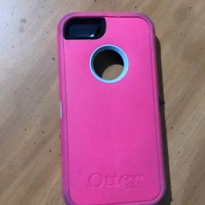 Otter box iPhone 5s case